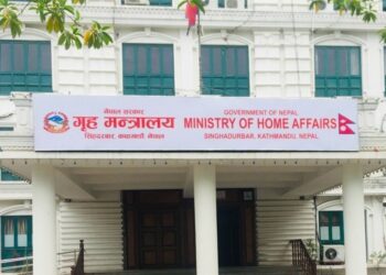 भ्रष्टाचारको फड्को : सरकारी कार्यालयहरूमा बिचौलियाको वर्चस्व